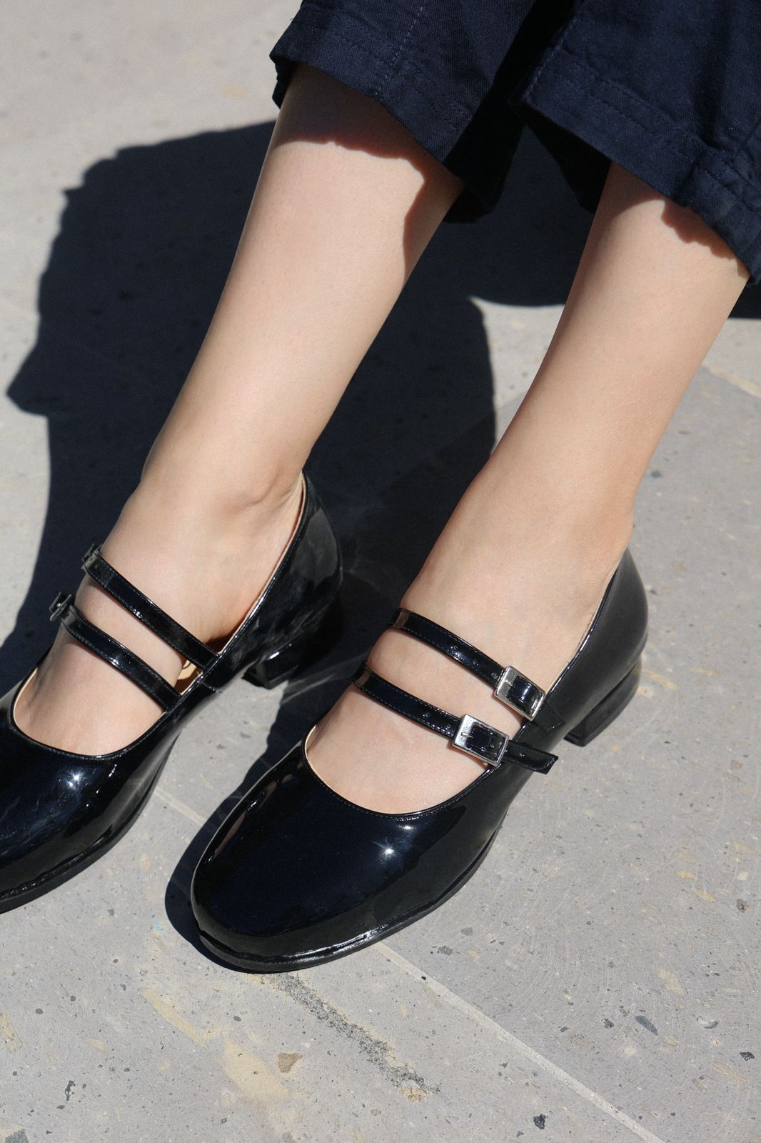 23153JO Charol Negro