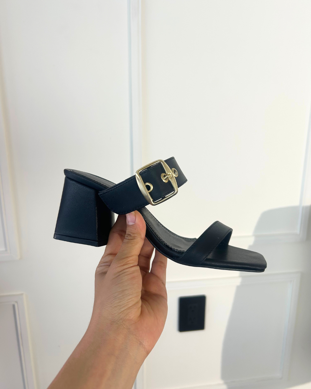 1703L Sintético Negro