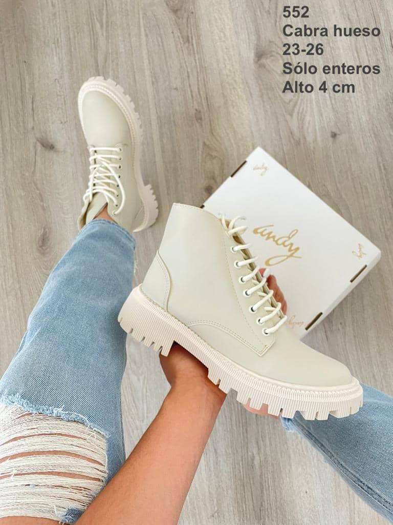 552 Sintético Hueso