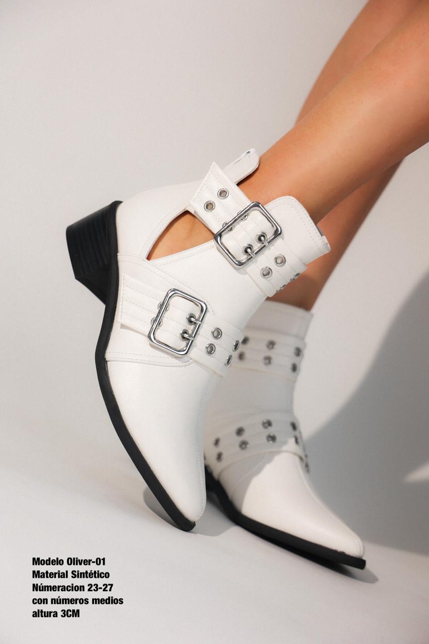 OLIVER SINTETICO BLANCO