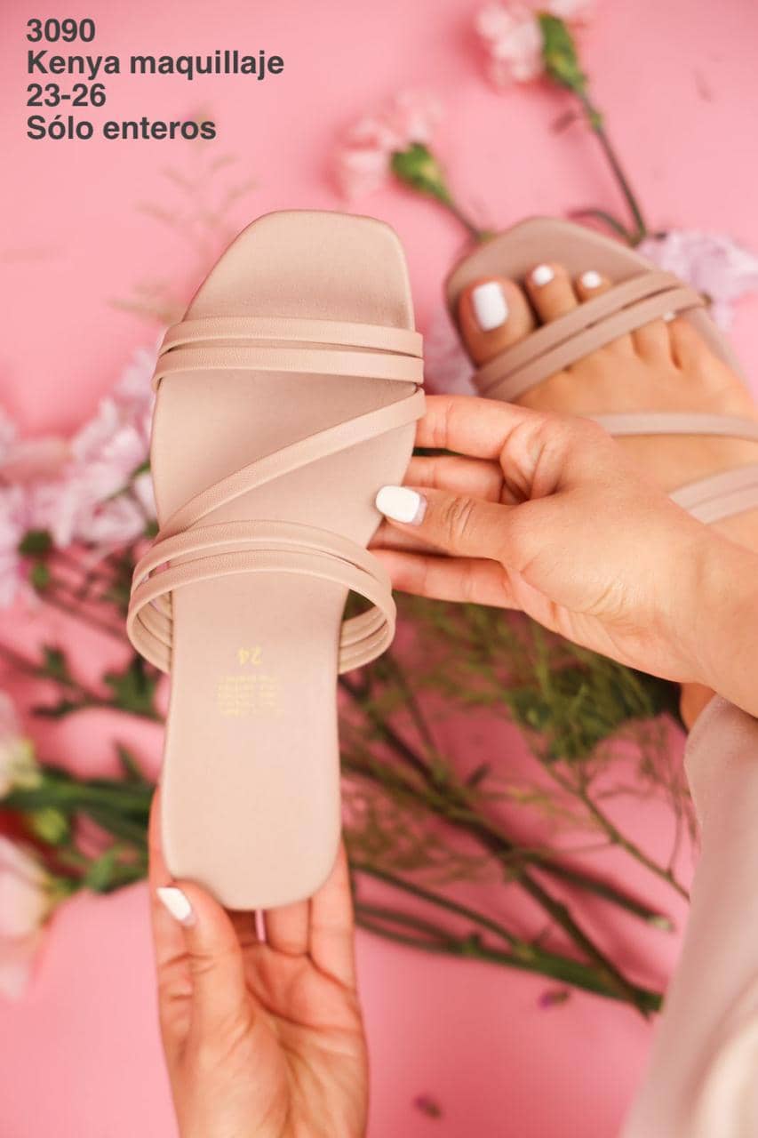3090 Kenya Maquillaje