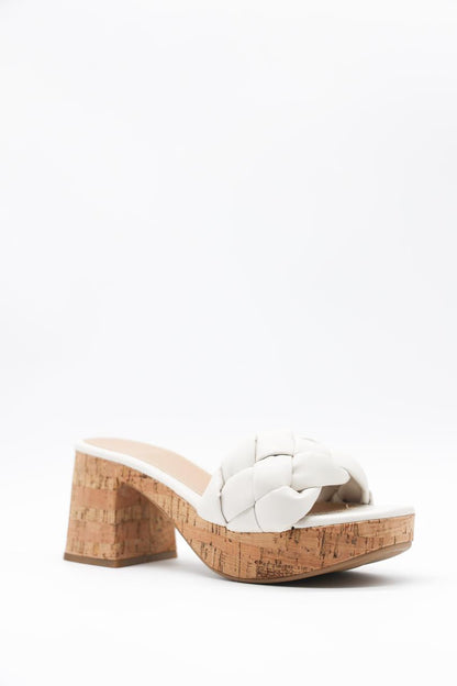 11904 Fiorella Late/Corcho