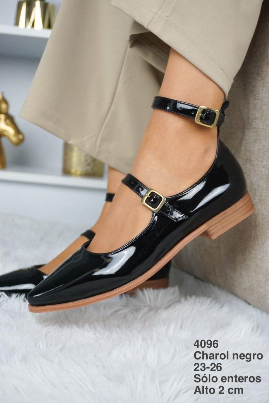 4096 Charol Negro