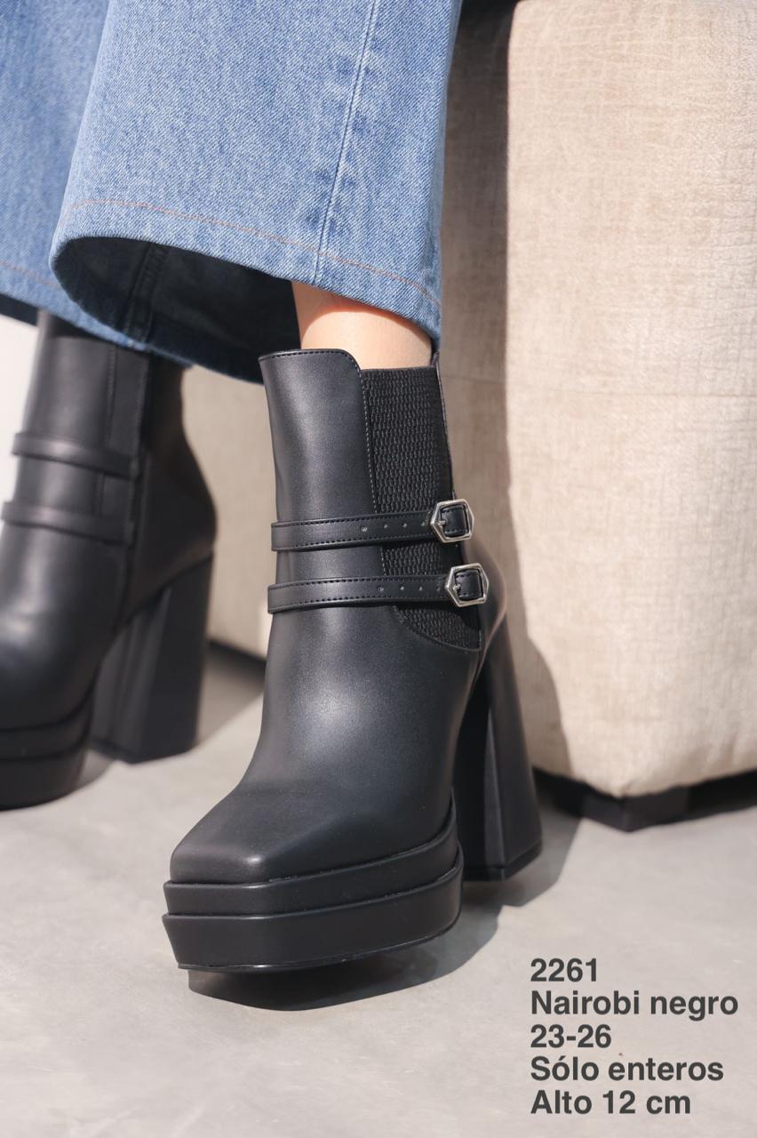 2261 Nairobi Negro
