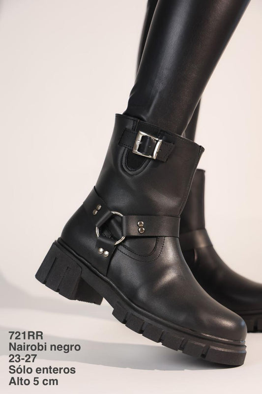 721RR Nairobi Negro