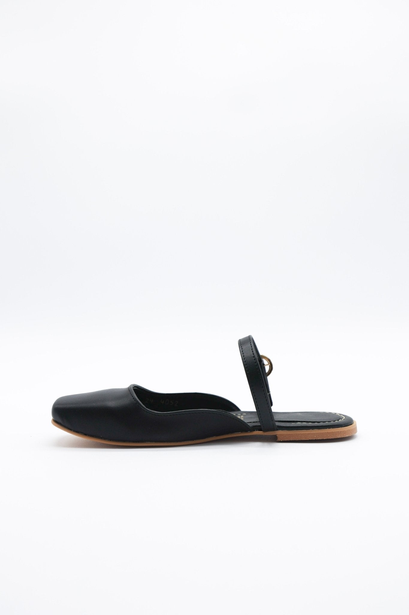 4052 Nairobi Negro