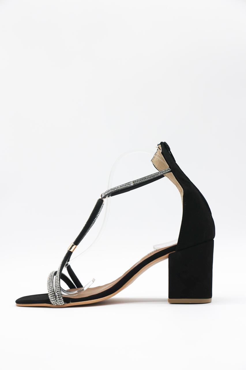 372L Buck Negro