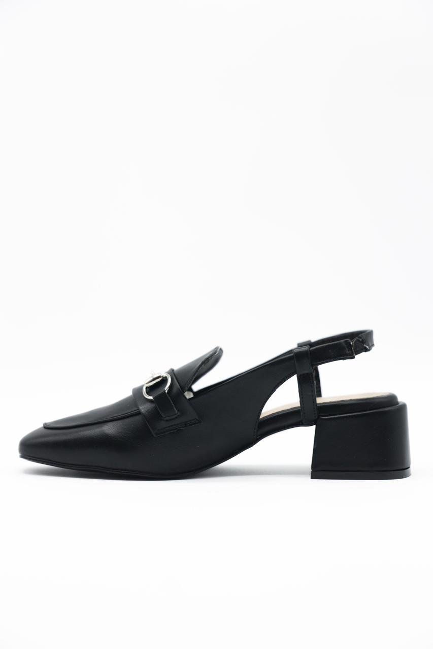 4557 Julieta Negro