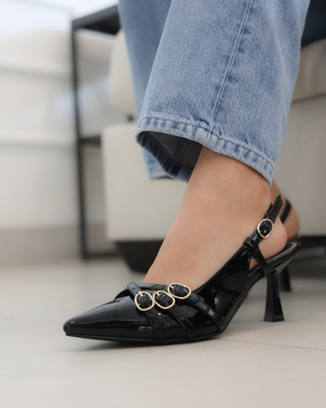 1220L Charol Negro