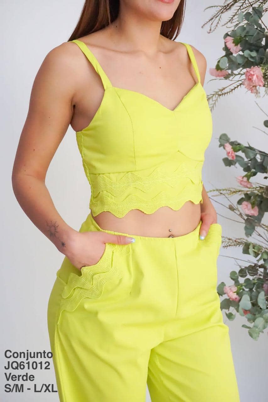 JQ61012 Conjunto Verde