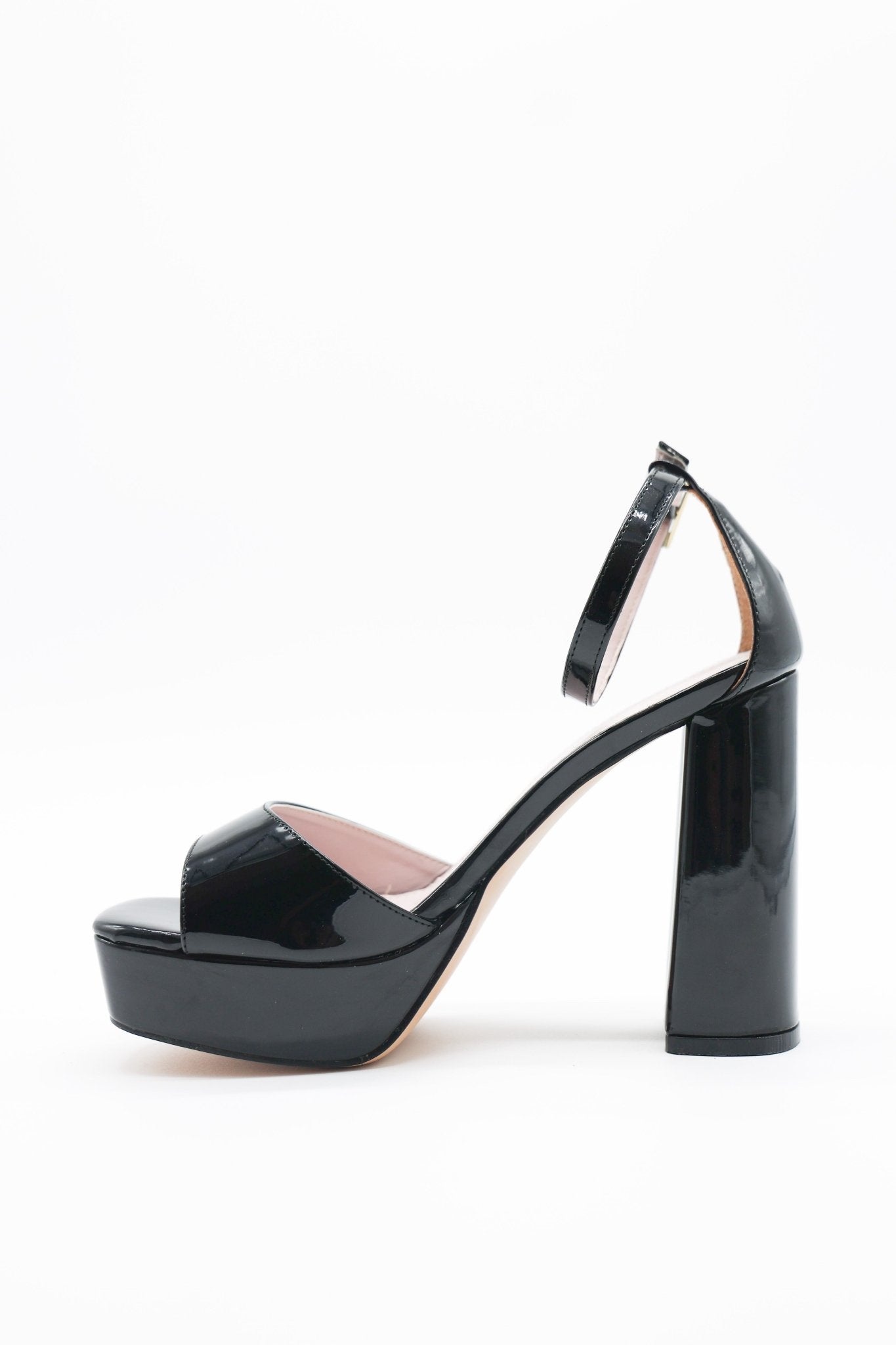2566 Charol Negro